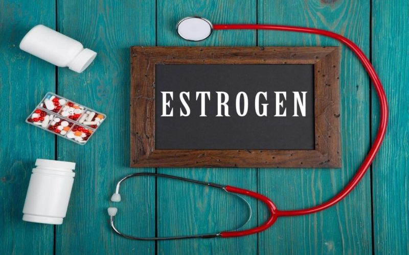 Ngực nhỏ do sự thay đổi hormone