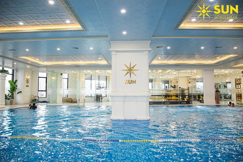 Bể bơi trong nhà SUN Fitness & Pool cơ sở Huỳnh Thúc Kháng