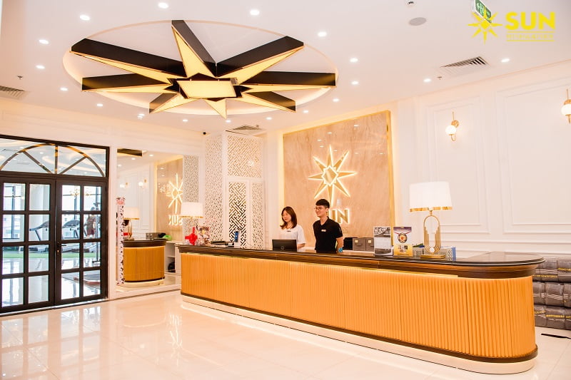 Tông màu vàng trắng chủ đạo của SUN Fitness & Pool cơ sở Huỳnh Thúc Kháng