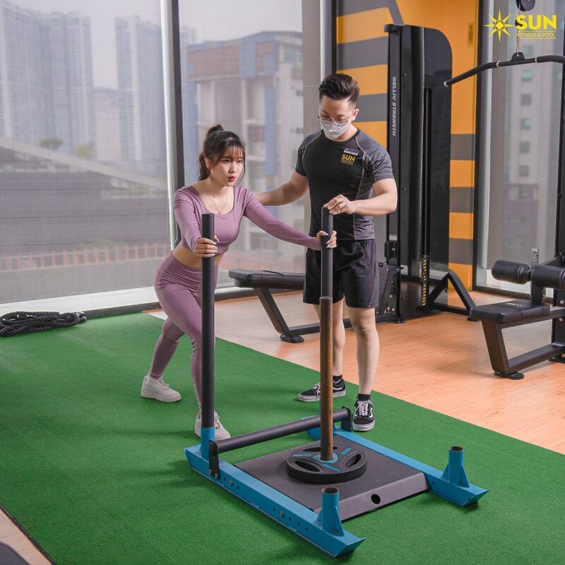 Huấn luyện viên của Sun Fitness & Pool tận tình và chu đáo 