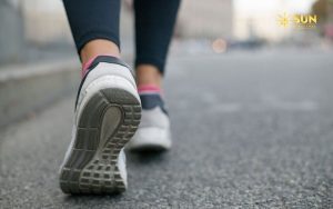 công dụng của việc đi bộ đối với sức khỏe